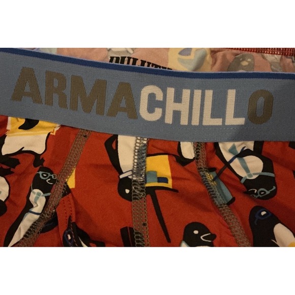 Armachillo Duluth Trading Co Boxer Briefs Red Penguin Print
M New Without Tags - Picture 5 of 7